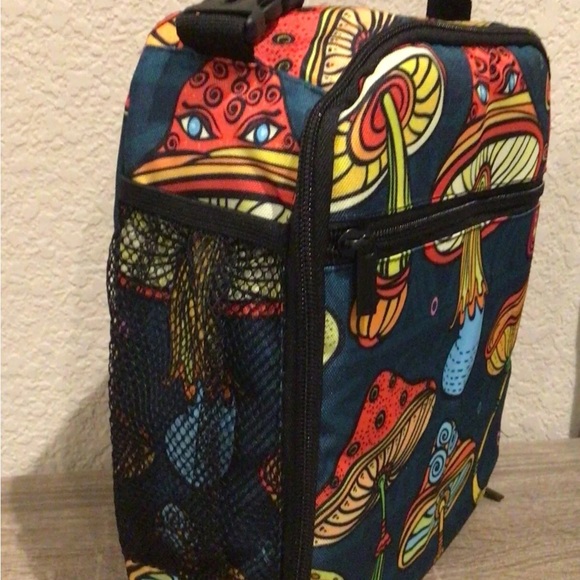 Reusable Insulated Lunch Bag GROOVY MUSHROOM Design 10”x8” NEW - Picture 2 of 9